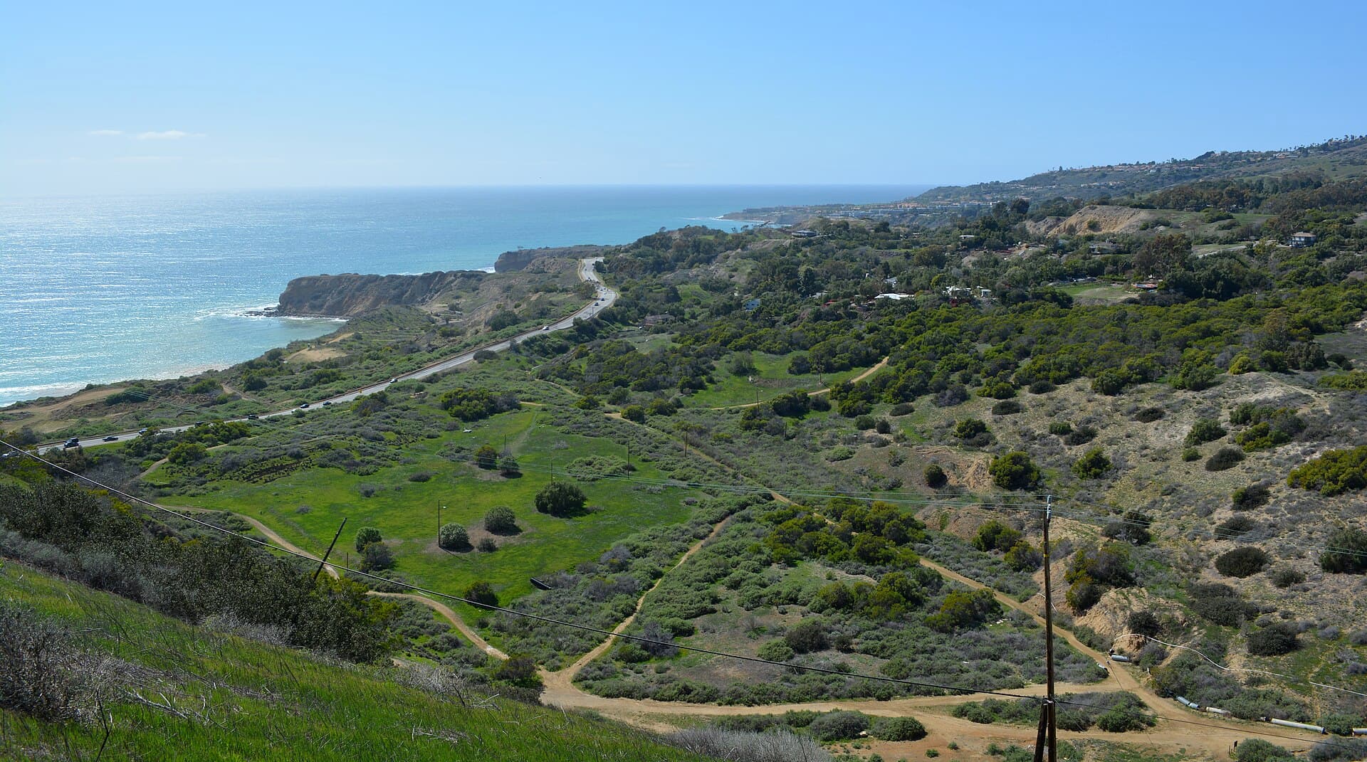 The open hillsides of the Portuguese Bend Reserve meeting the Pacific in Rancho Palos Verdes